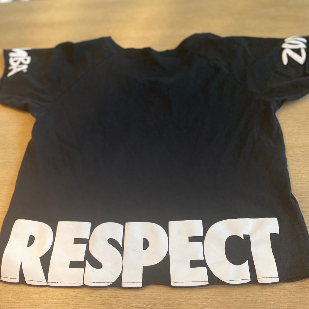 Zumba RESPECT T-shirt - Women's Size Small